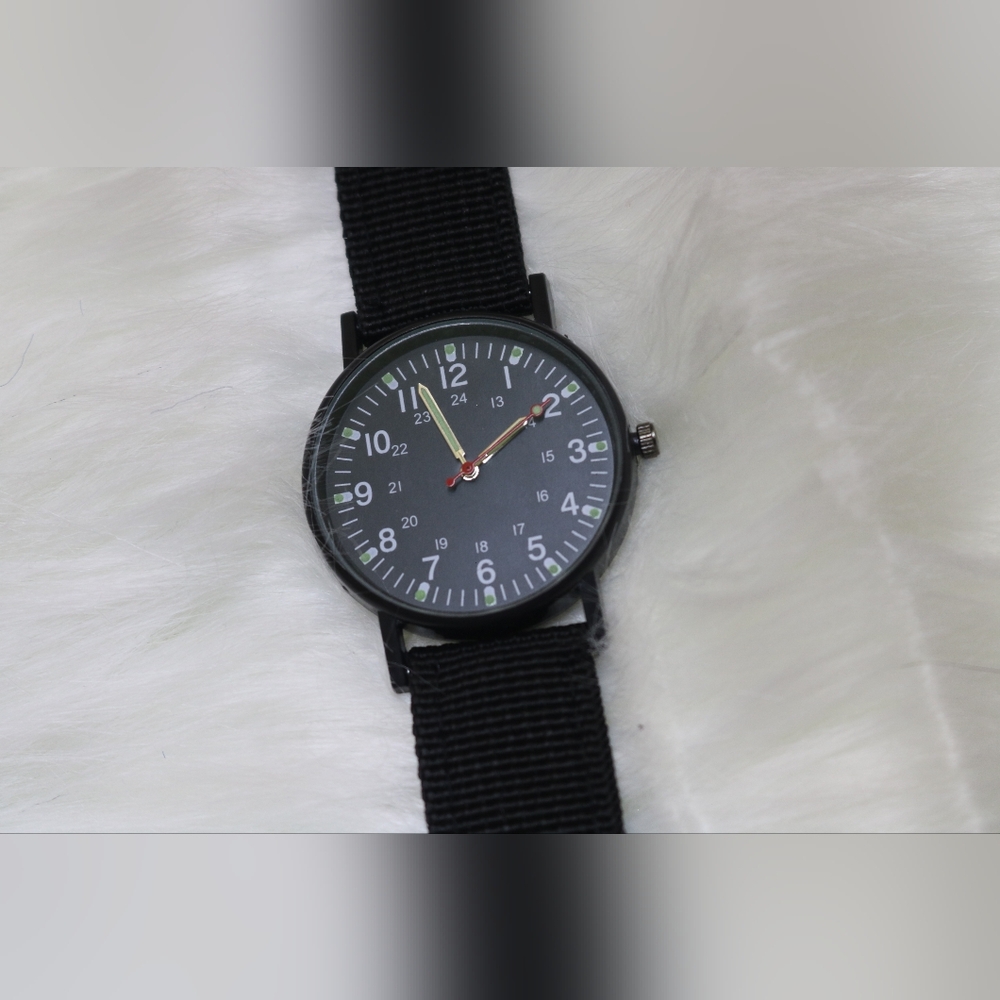 3 US Army Field Watch 1970's Style - Green, Black, & Navy Blue - Picture 12 of 16